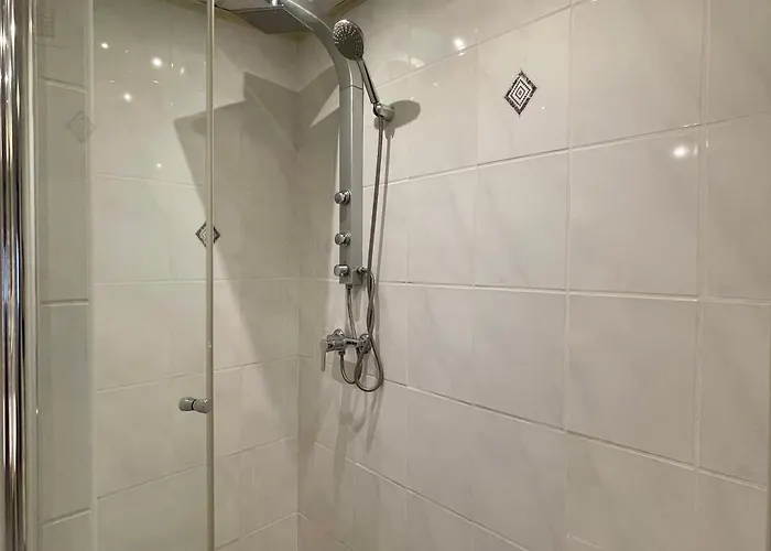 Inselgraben Garni Hotel