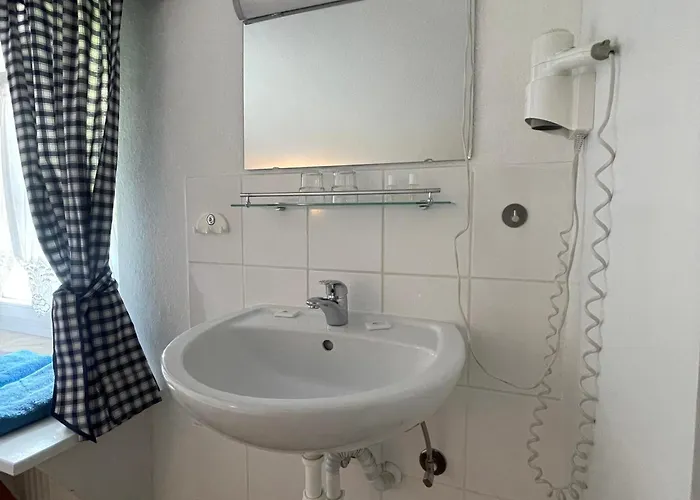 Inselgraben Garni Hotel