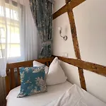 Отель Inselgraben Garni 2*
