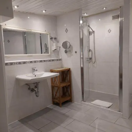 Hotel Inselgraben Garni 2*