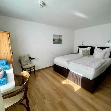 Inselgraben Garni Hotel