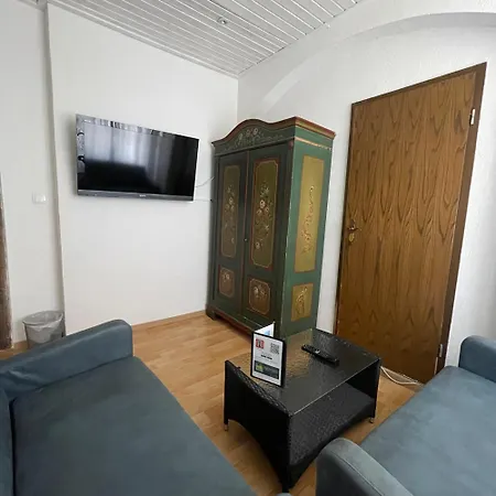 Inselgraben Garni 2*